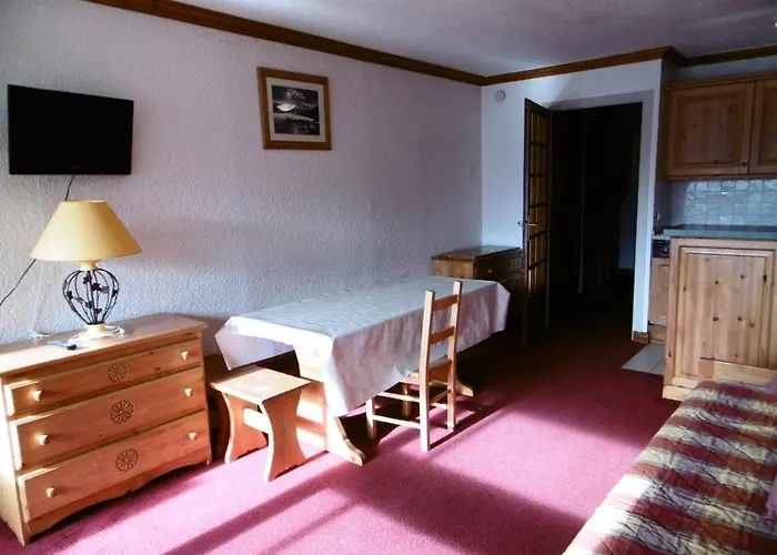 Serac Апартаменти