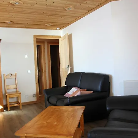 Апартаменти Serac *