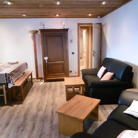 Serac Апартаменти