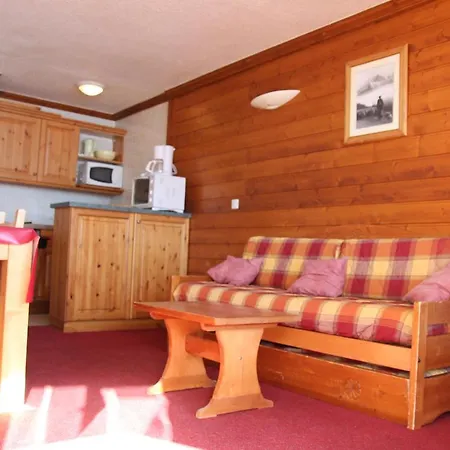 Serac Апартаменти *