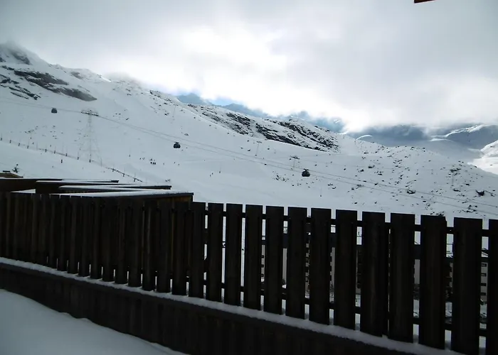 冰塔公寓 * 瓦托伦斯